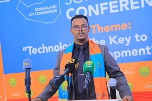 Auteur: Abdihakeem Omer